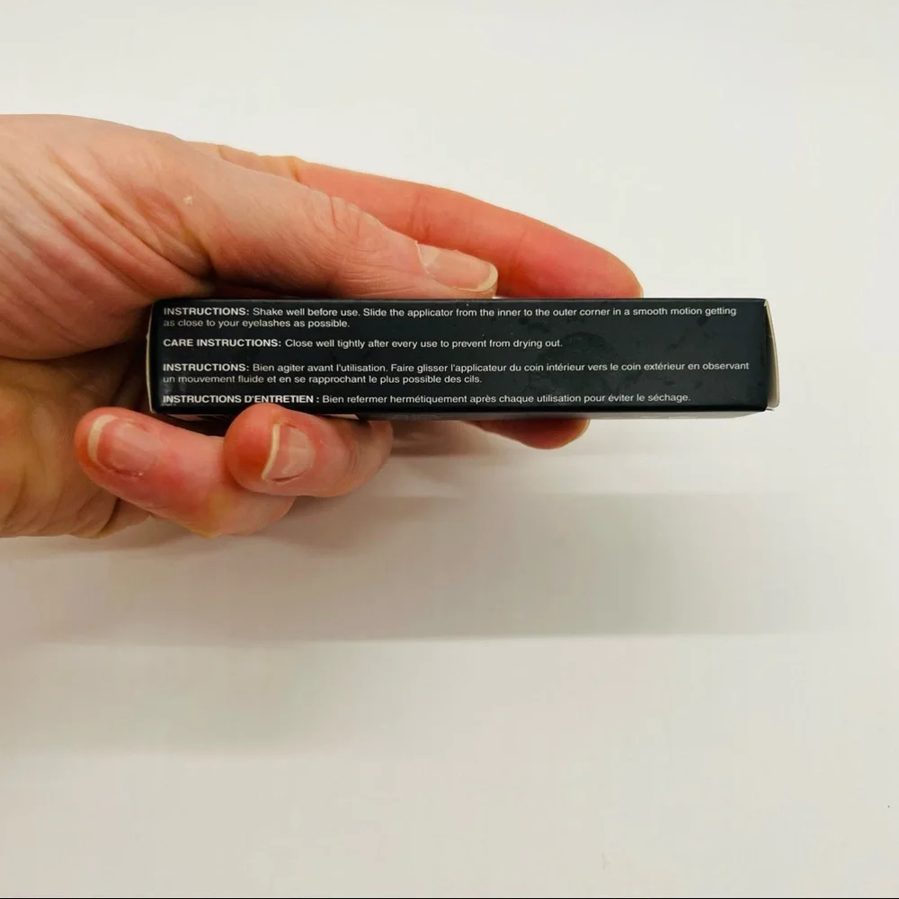 NWT Aesthetica Liquid Eyeliner 0.11 oz